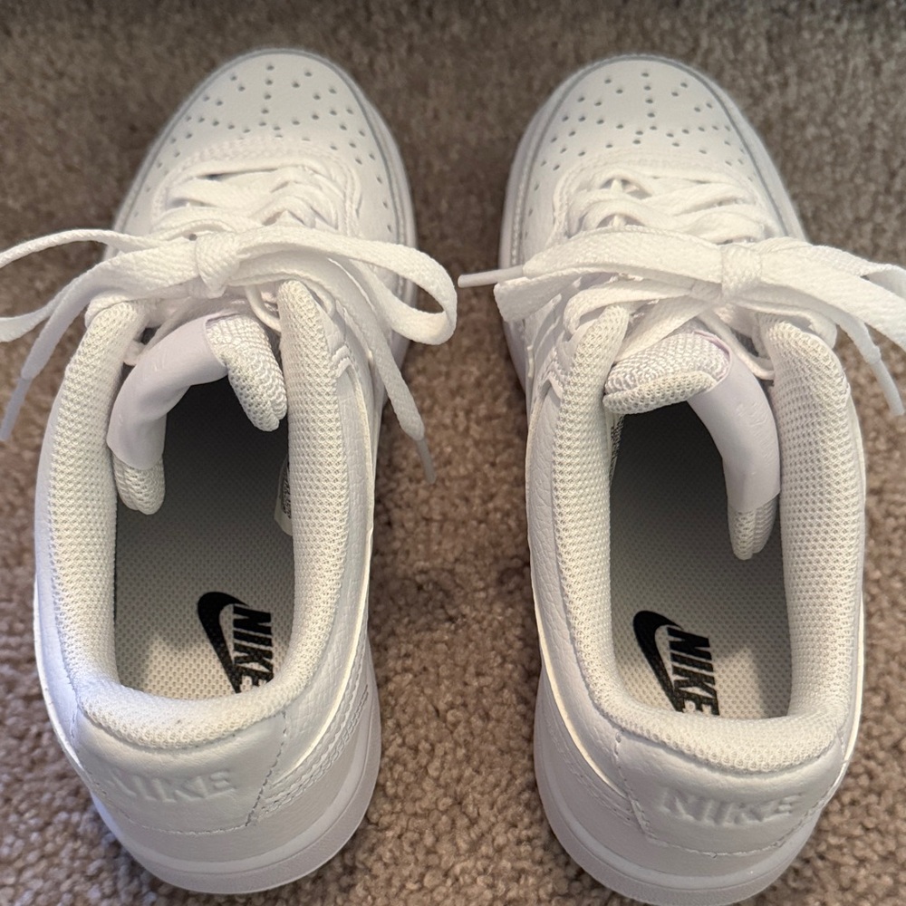 Nike Court Vision Low - Women’s Size 6.5 - Picture 5 of 9